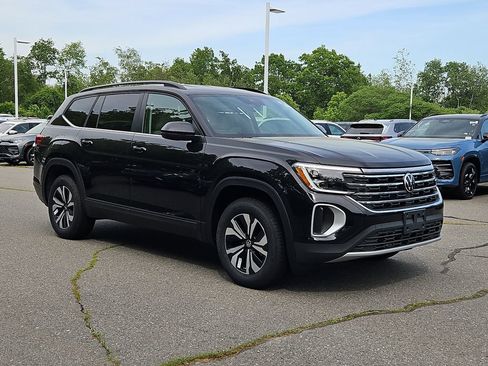 New 2026 Volkswagen Atlas SE AWD/4WD image 2