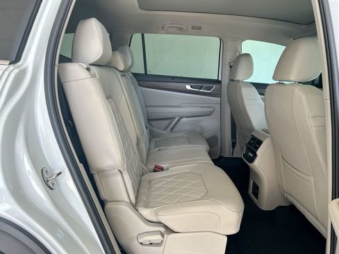 New 2026 Volkswagen Atlas SEL Premium R-Line AWD/4WD image 40