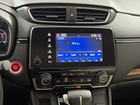 Used 2018 Honda CR-V Touring image 18