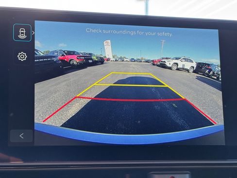 New 2025 Hyundai Ioniq 5 SE image 21