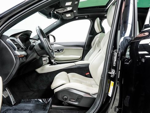 Used 2021 Volvo XC90 T6 R-Design w/ Advanced Package image 38