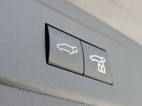 Used 2024 Lexus NX 250 FWD image 13