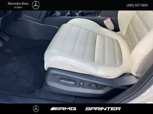 Used 2017 Honda CR-V EX image 12