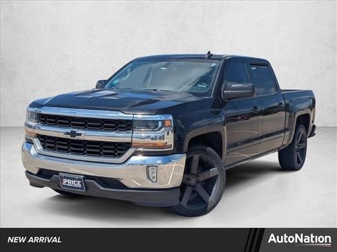 Used 2017 Chevrolet Silverado 1500 LT w/ Texas Edition image 1