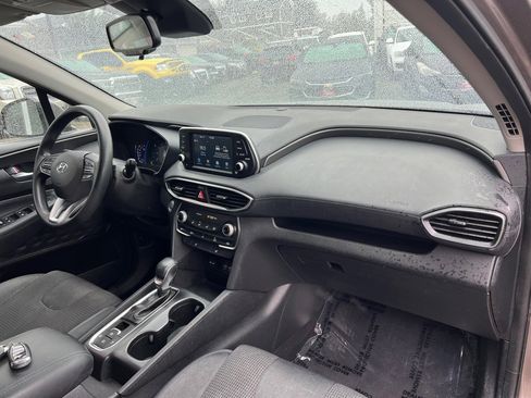 Used 2019 Hyundai Santa Fe SEL FWD image 17