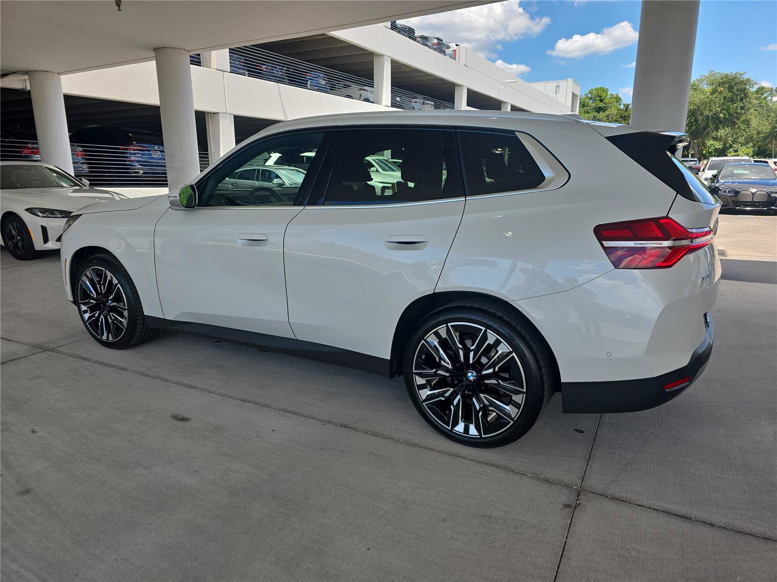 Certified 2026 BMW X3 xDrive30i w/ Convenience Package AWD/4WD image 6