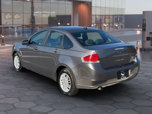 Used 2009 Ford Focus SE image 5
