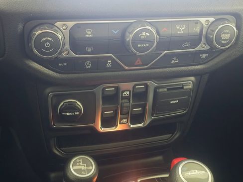 New 2026 Jeep Gladiator Sport image 24