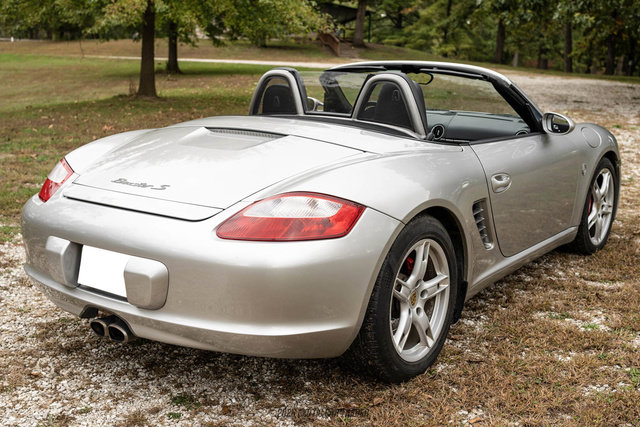 Used 2005 Porsche Boxster S RWD image 7