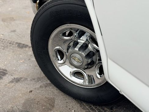 Used 2014 Chevrolet Express 3500 LT w/ LT Preferred Equipment Group image 20