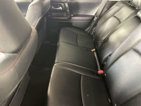 Used 2022 Toyota 4Runner TRD Off-Road Premium w/ Moonroof Package AWD/4WD image 22