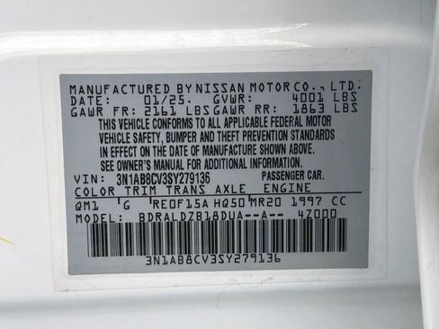 Used 2025 Nissan Sentra SV image 34