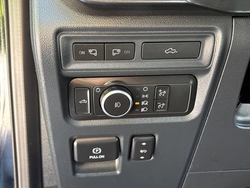 Used 2022 Ford F150 XLT w/ Equipment Group 302A High AWD/4WD image 25