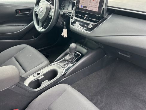 Used 2024 Toyota Corolla LE image 15