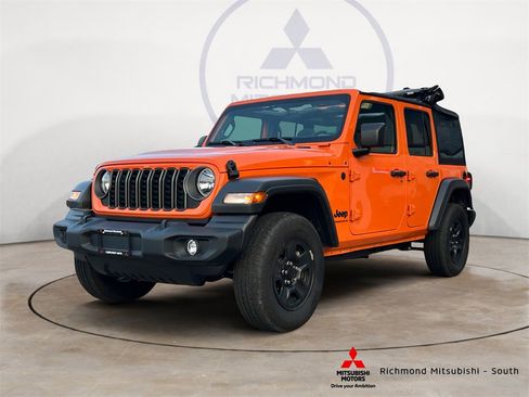 Used 2025 Jeep Wrangler Sport image 7