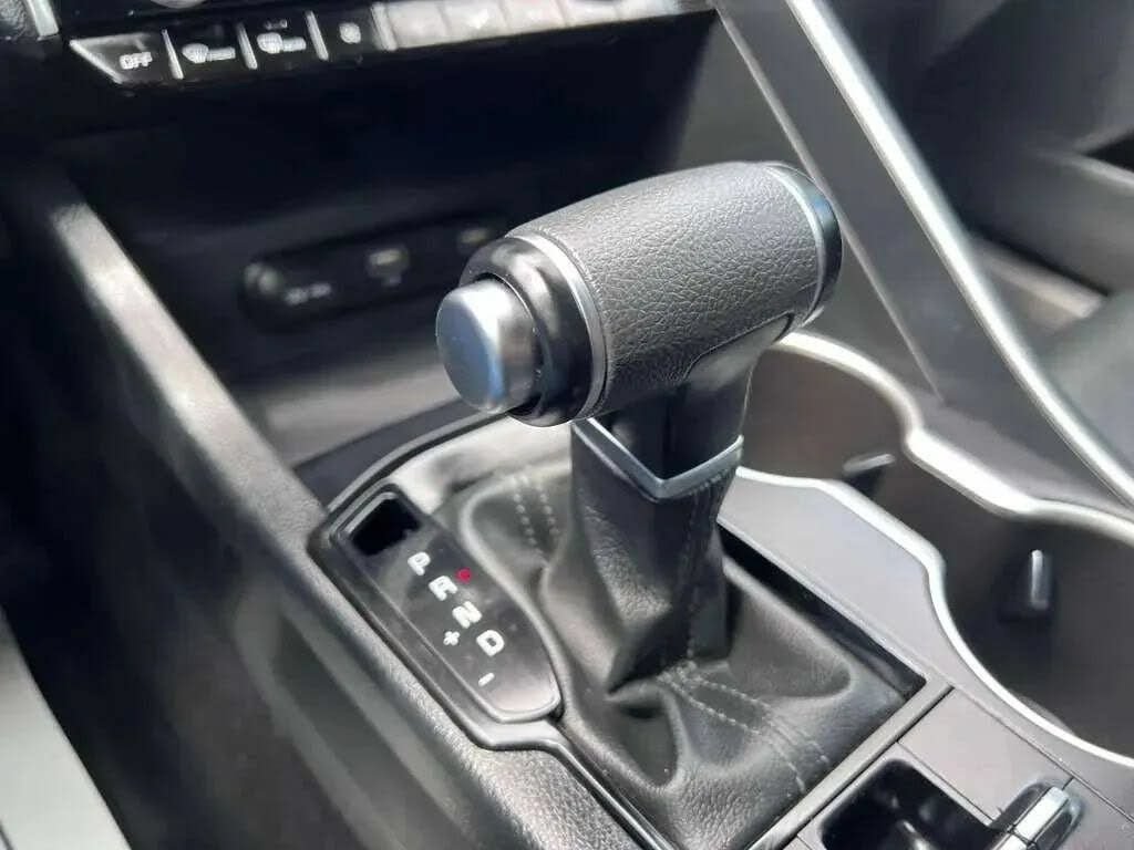Used 2022 Kia K5 GT-Line FWD image 24
