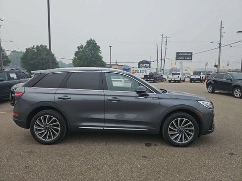 Used 2023 Lincoln Corsair Reserve w/ Equipment Group 202A AWD/4WD image 2