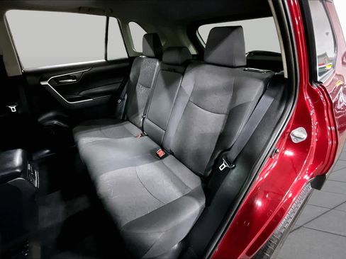 Used 2023 Toyota RAV4 XLE w/ Convenience Package AWD/4WD image 21