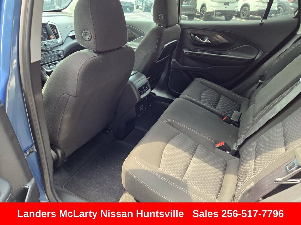 Used 2024 GMC Terrain SLE AWD/4WD image 14