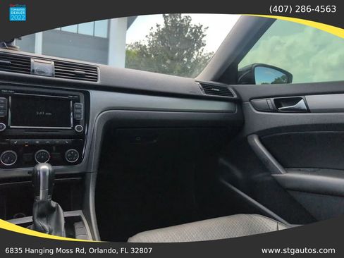 Used 2014 Volkswagen Passat 1.8T SE FWD image 19