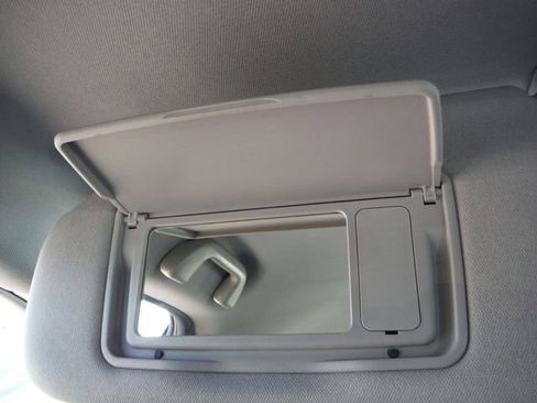 Used 2020 Honda CR-V LX image 27