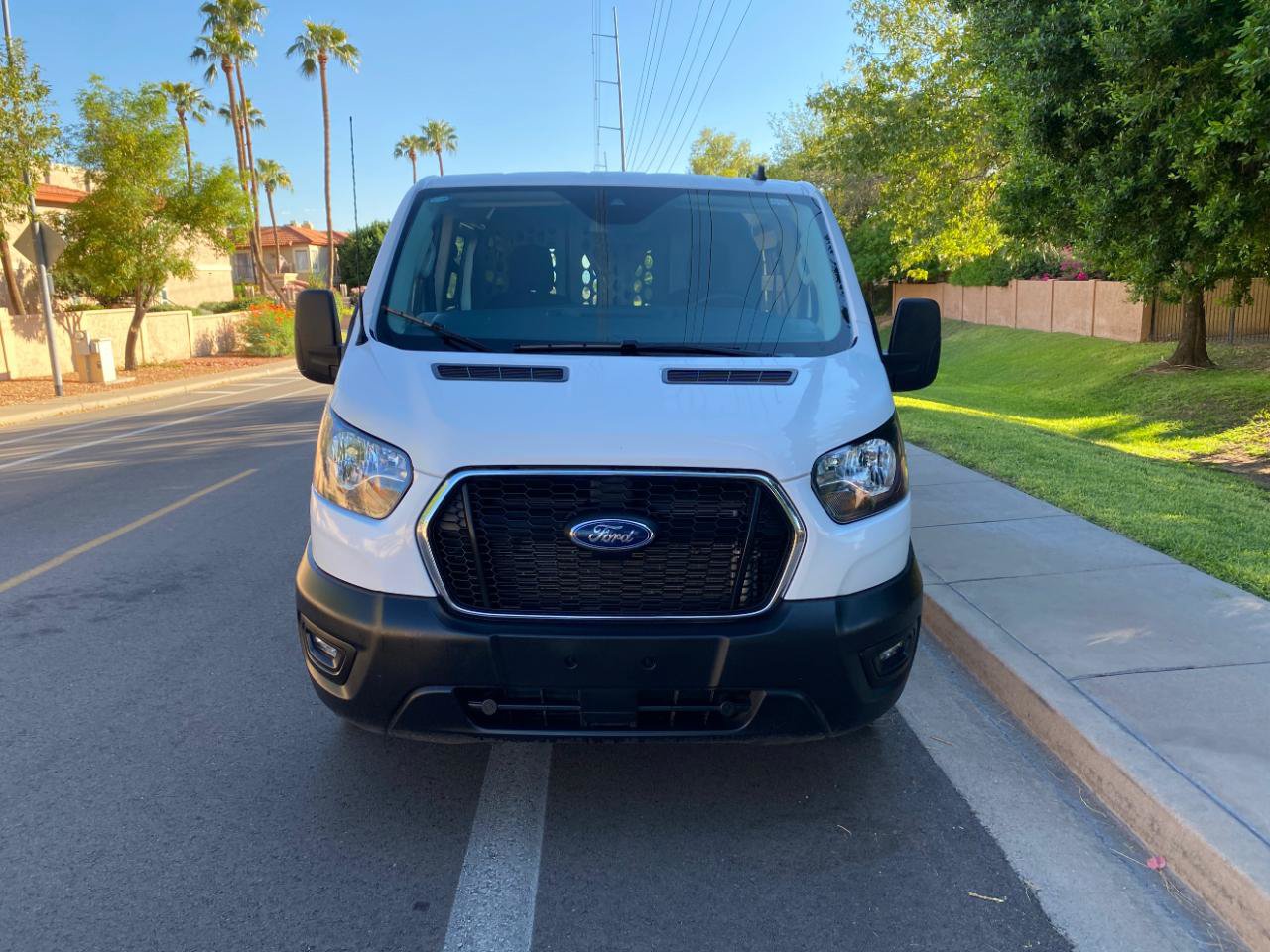 Used 2025 Ford Transit 250 Low Roof w/ Exterior Upgrade Package RWD image 3