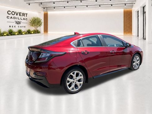 Used 2017 Chevrolet Volt Premier w/ Driver Confidence II Package FWD image 10