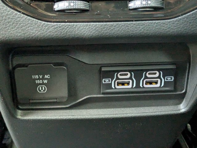 New 2026 Jeep Grand Cherokee Laredo X RWD image 16