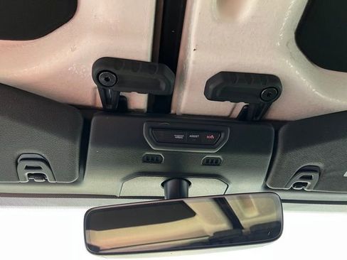 Used 2022 Jeep Wrangler Unlimited Sahara w/ Cold Weather Group image 32