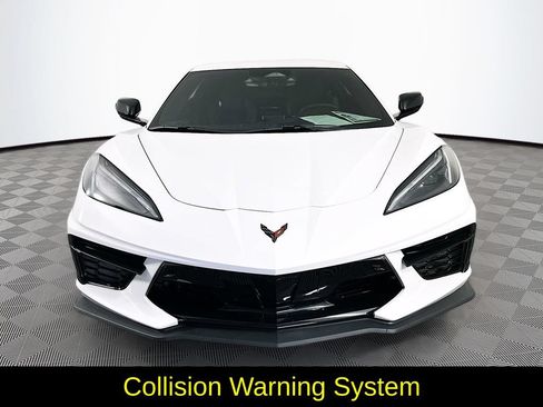 Used 2025 Chevrolet Corvette Stingray Premium Cpe w/ Z51 Performance Package RWD image 4