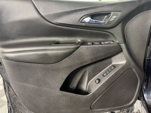 Used 2020 Chevrolet Equinox Premier image 37