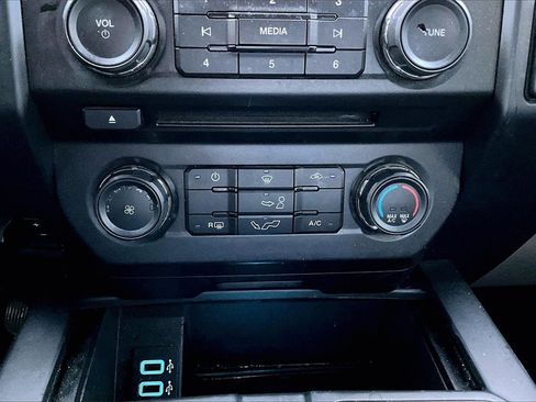 Used 2018 Ford F150 XL w/ Equipment Group 101A Mid image 33