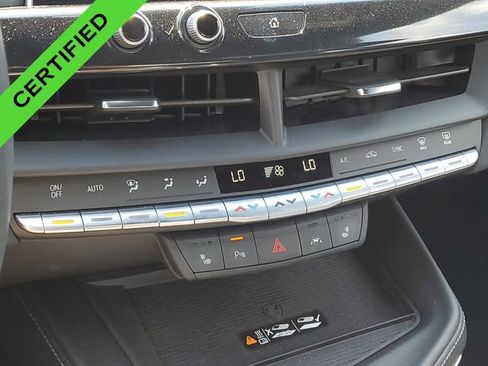 Certified 2024 Cadillac CT4 Luxury w/ Cold Weather Package AWD/4WD image 19