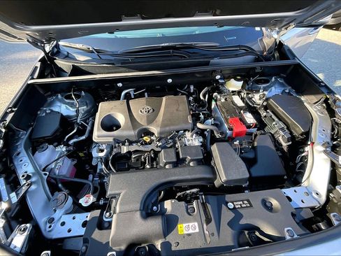 New 2025 Toyota RAV4 XLE image 16