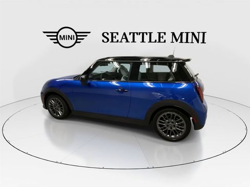 Certified 2025 MINI Cooper S FWD image 7
