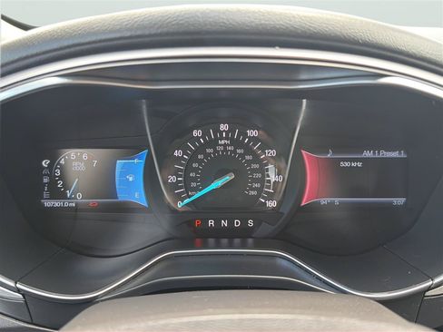 Used 2014 Ford Fusion SE FWD image 22