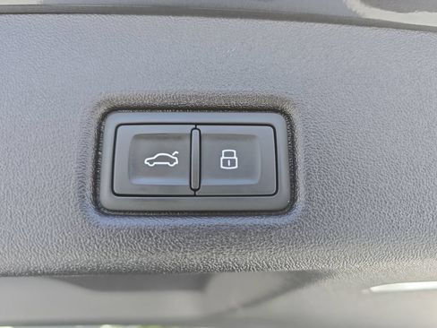 Certified 2025 Audi Q5 Premium Plus w/ Premium Plus AWD/4WD image 25