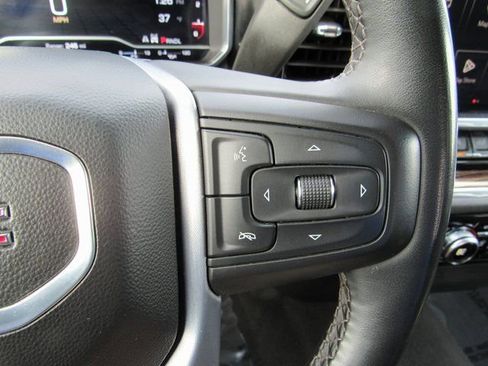 Used 2023 GMC Sierra 1500 SLE image 18