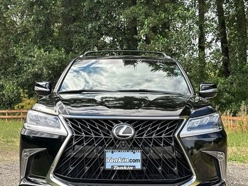 Used 2020 Lexus LX 570 4WD w/ Sport Package image 3