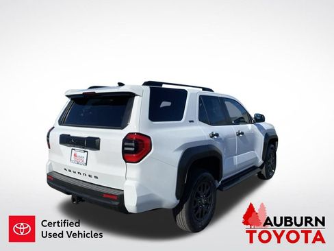 Certified 2025 Toyota 4Runner SR5 AWD/4WD image 8