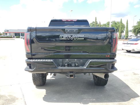 Used 2024 GMC Sierra 3500 AT4 w/ AT4 Premium Plus Package AWD/4WD image 6