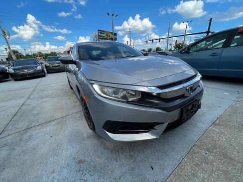 Used 2018 Honda Civic LX image 4