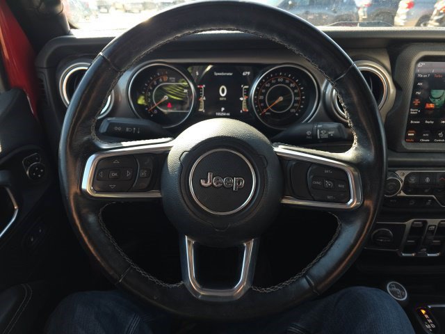 Used 2021 Jeep Gladiator Overland AWD/4WD image 17