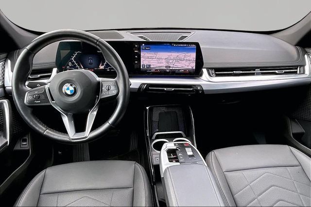 Used 2023 BMW X1 xDrive28i w/ Premium Package AWD/4WD image 7