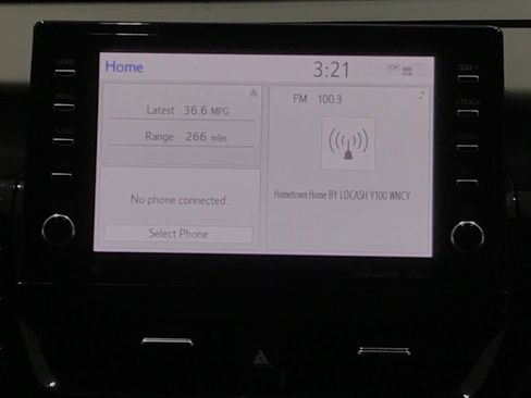 Used 2024 Toyota Camry XLE image 14