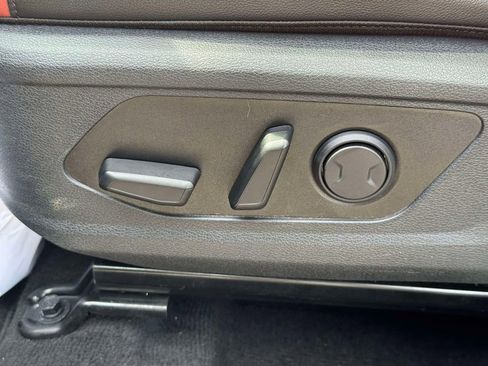 Used 2023 Kia Sportage SX FWD image 16