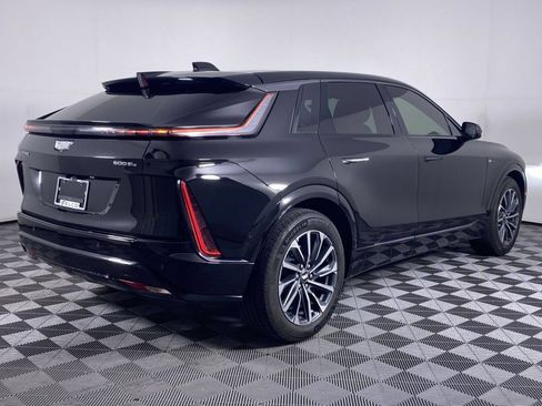 Certified 2024 Cadillac Lyriq Sport AWD/4WD image 19