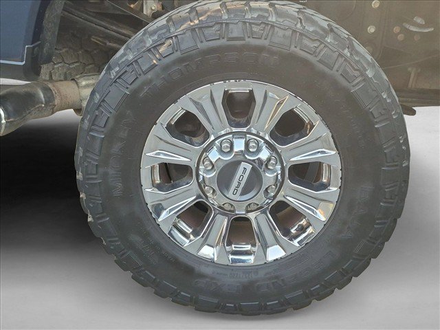 Used 2018 Ford F250 XLT w/ XLT Premium Package AWD/4WD image 24