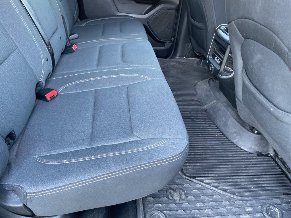 Used 2022 RAM 1500 Big Horn AWD/4WD image 18