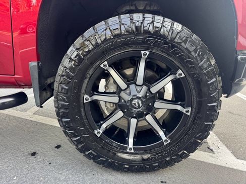 Used 2020 Chevrolet Silverado 1500 LT Trail Boss image 21